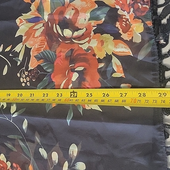 Cover-up swimwear - Picture 4 of 5